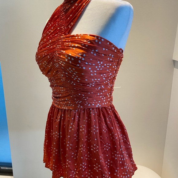 Orange asymmetrical top - Picture 3 of 5